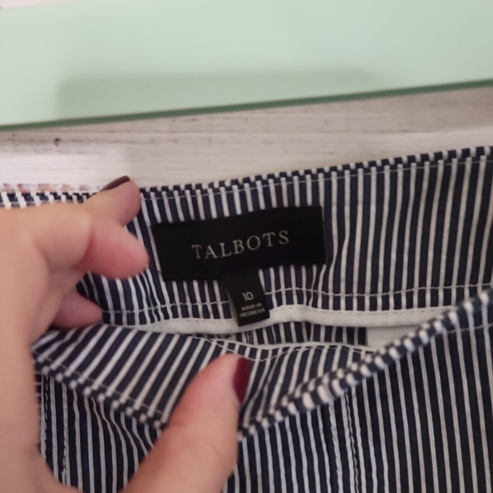 Talbots S10 Stripped Skirt with Anchor Buttons - Picture 3 of 5